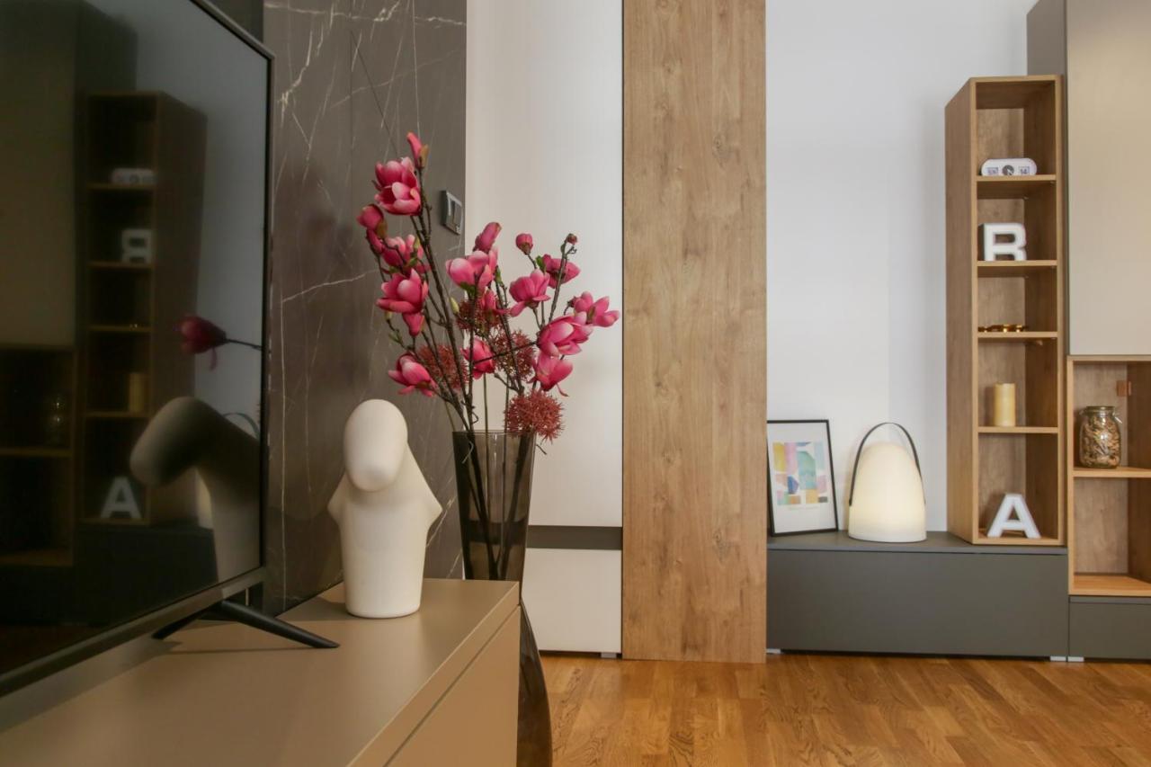Supernova Deluxe Apartment Novi Sad